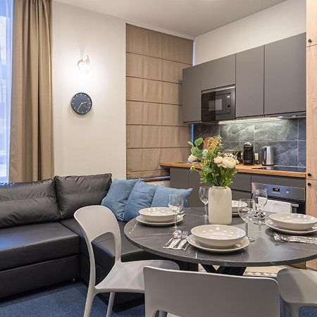 Dandelion Apartments Bruninieku Ρίγα Εξωτερικό φωτογραφία