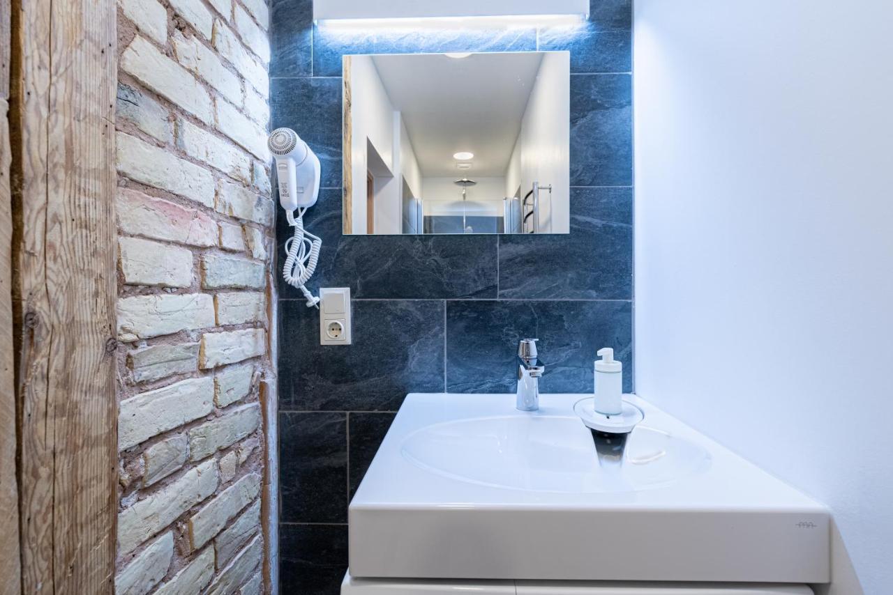 Dandelion Apartments Bruninieku Ρίγα Εξωτερικό φωτογραφία